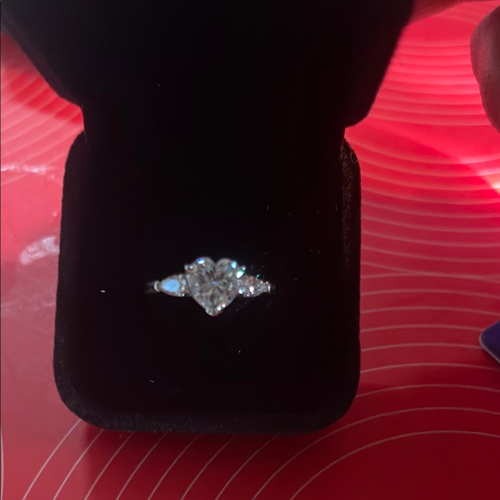 Elegant Silver Diamond Ring